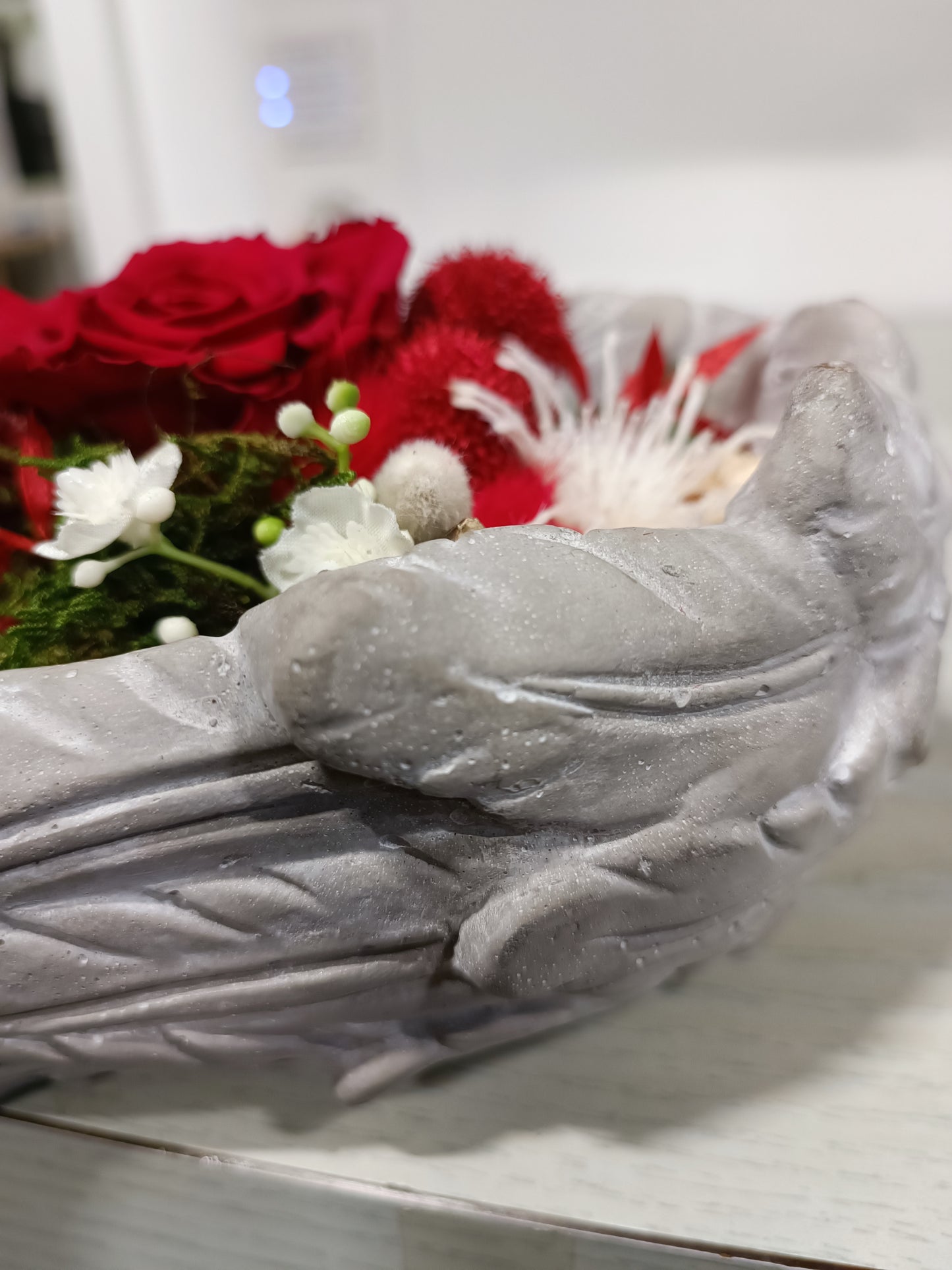 Composizione con rosa stabilizzata